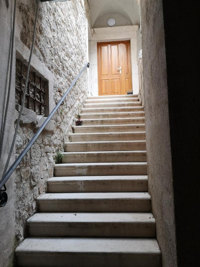 Orange Lägenhet Šibenik Exteriör bild