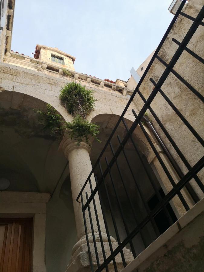 Orange Lägenhet Šibenik Exteriör bild