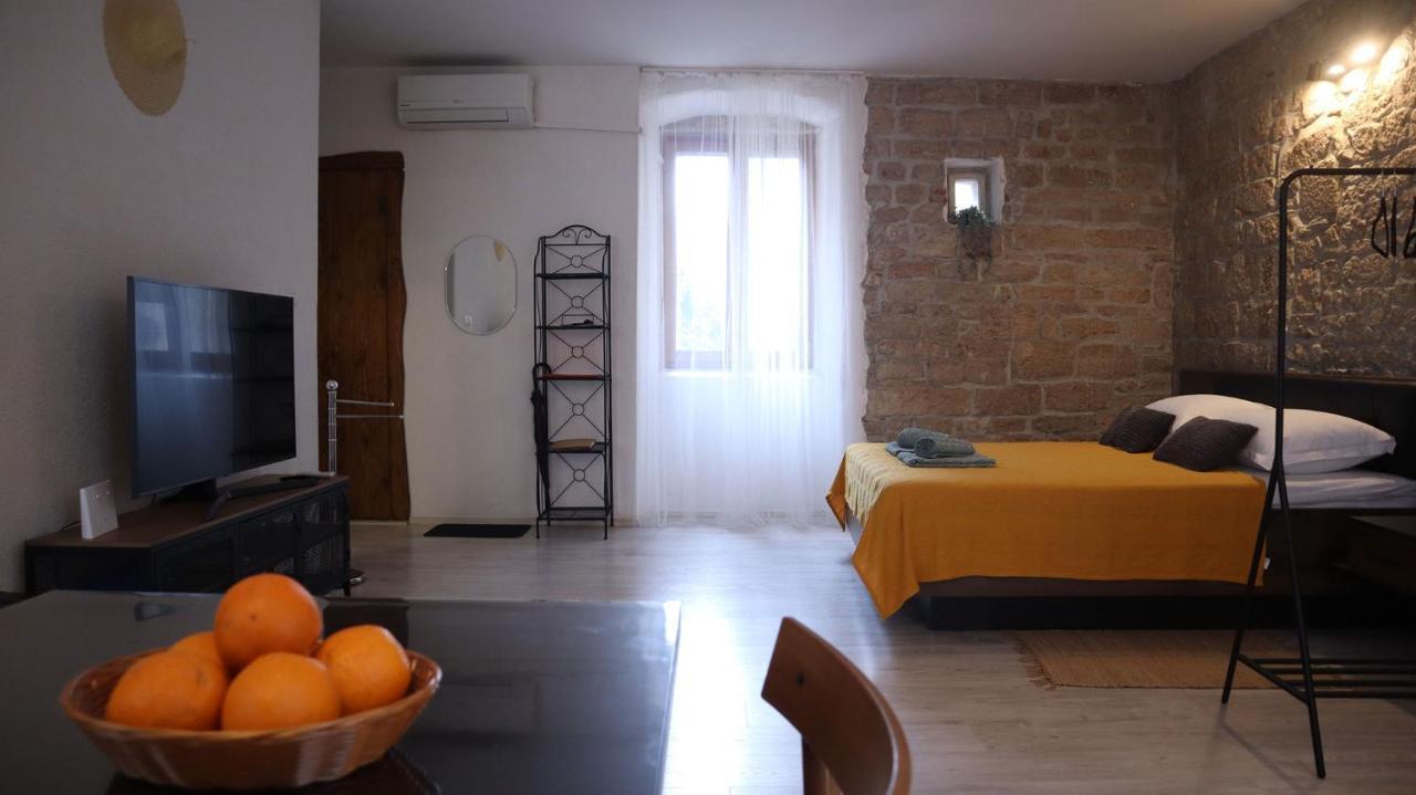 Orange Lägenhet Šibenik Exteriör bild